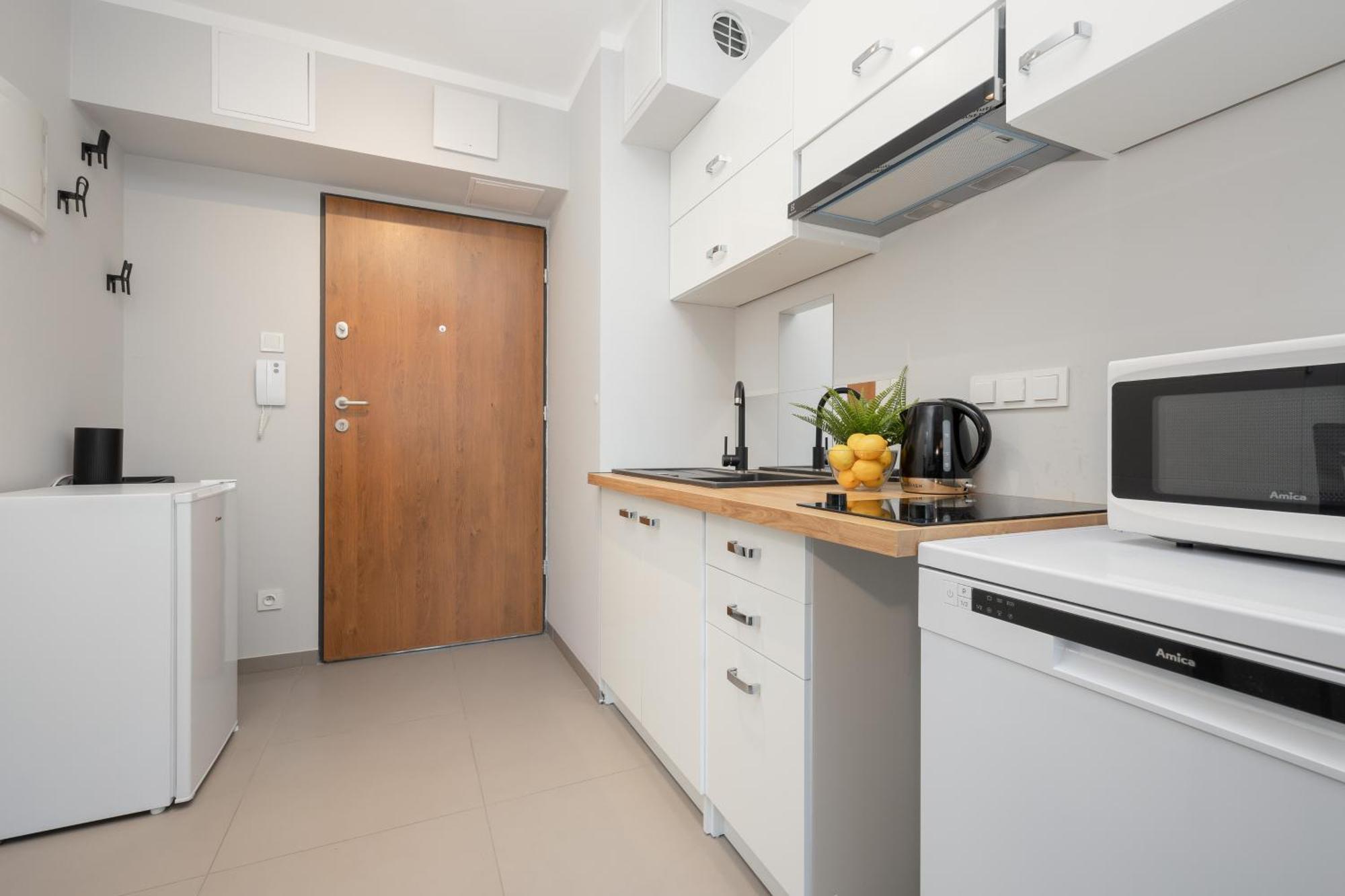 Warsaw Praga Kokoryczki Apartments With Parking By Noclegi Renters المظهر الخارجي الصورة